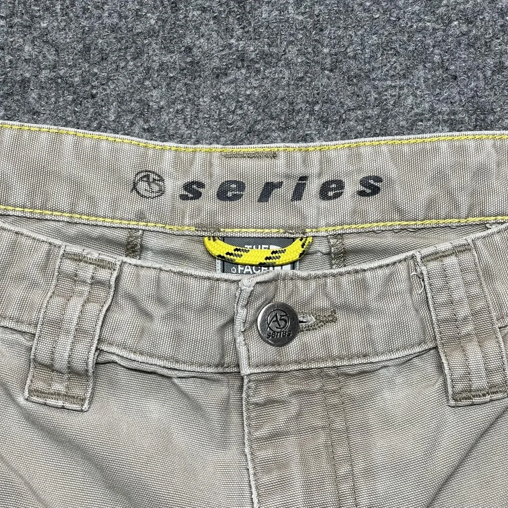 The North Face A5 Series Pants Mens 38 Beige Canvas Khakis Relaxed Fit Casual